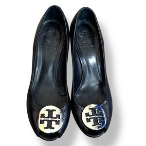Tory Burch Sally Black Pebbled Leather Wedge Peep Toe Pumps Gold Medallion Logo